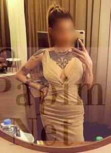 Genç Kadıköy Escort Bayan Sıla Ağzına alanda muhteşem