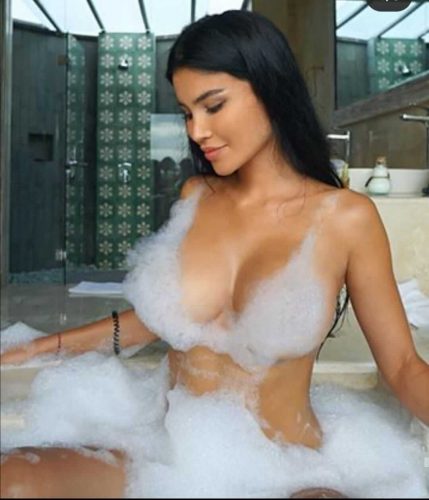 Maltepe Pendik Kurtköy Escort Bayan Melis