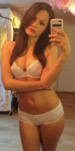 Kurtköy Evde Oral Yapan Ucuz Escort Bayan Evin