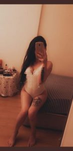 Pendik Escort Bayan Selen Demir