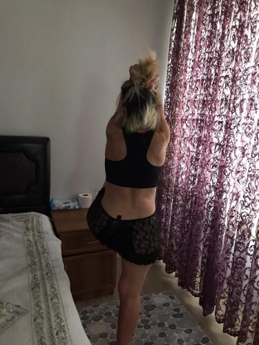 Cevizli Escort Bayan Esra