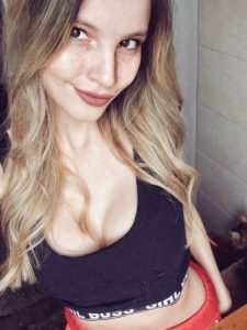 Kartal Çıtır Sınırsız Fetiş Escort Bayan Lerzan